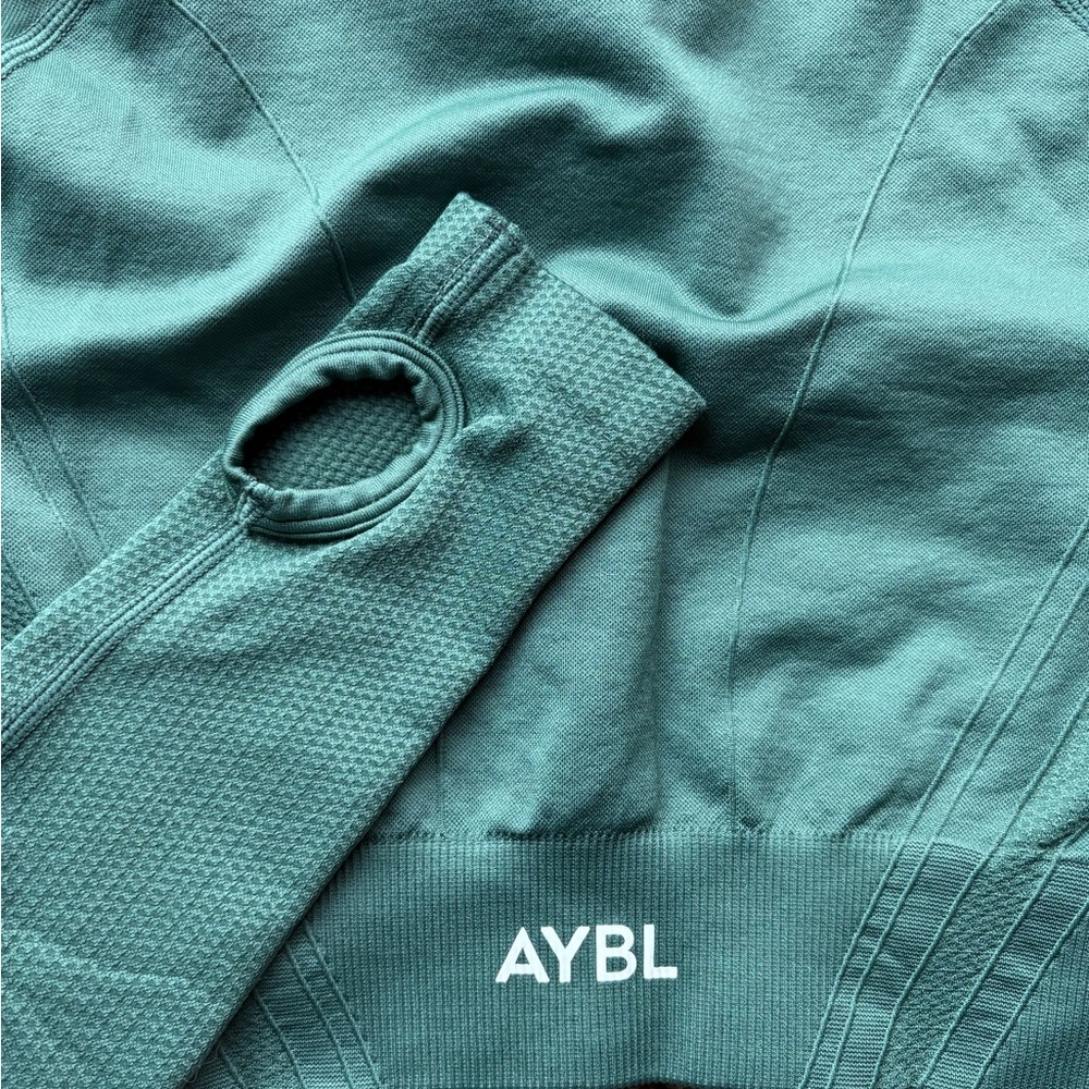 AYBL Women's Teal Workout Set - Sports Bra, Shorts, Long Sleeve Workout Top - Picture 10 of 12
